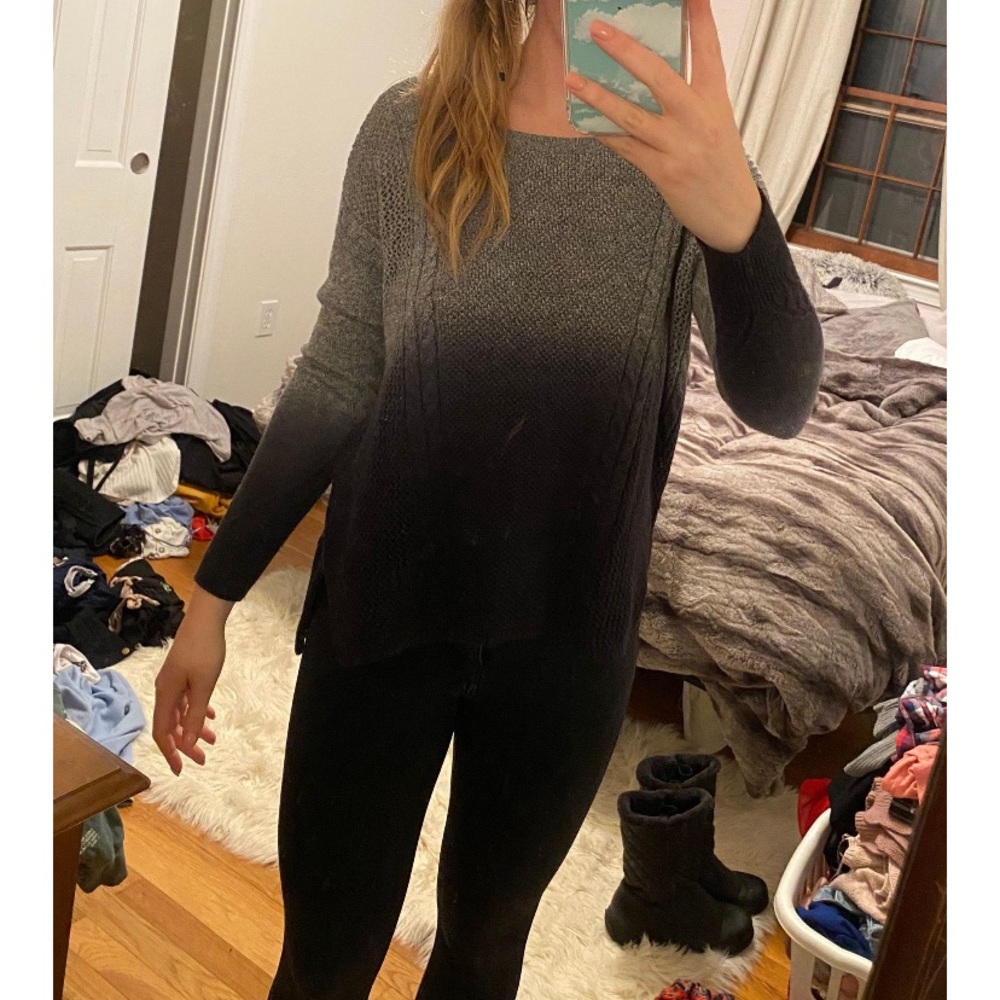 American Eagle Ombré Knit Sweater